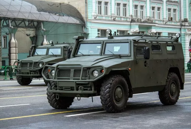 GAZ-2330-Tigr-6-800x542.jpg